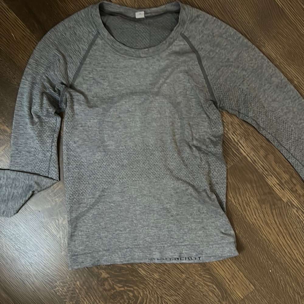 lululemon race length long sleeve swiftly tech